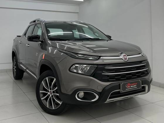 FIAT TORO 2.0 16V TURBO DIESEL VOLCANO 4WD AT9